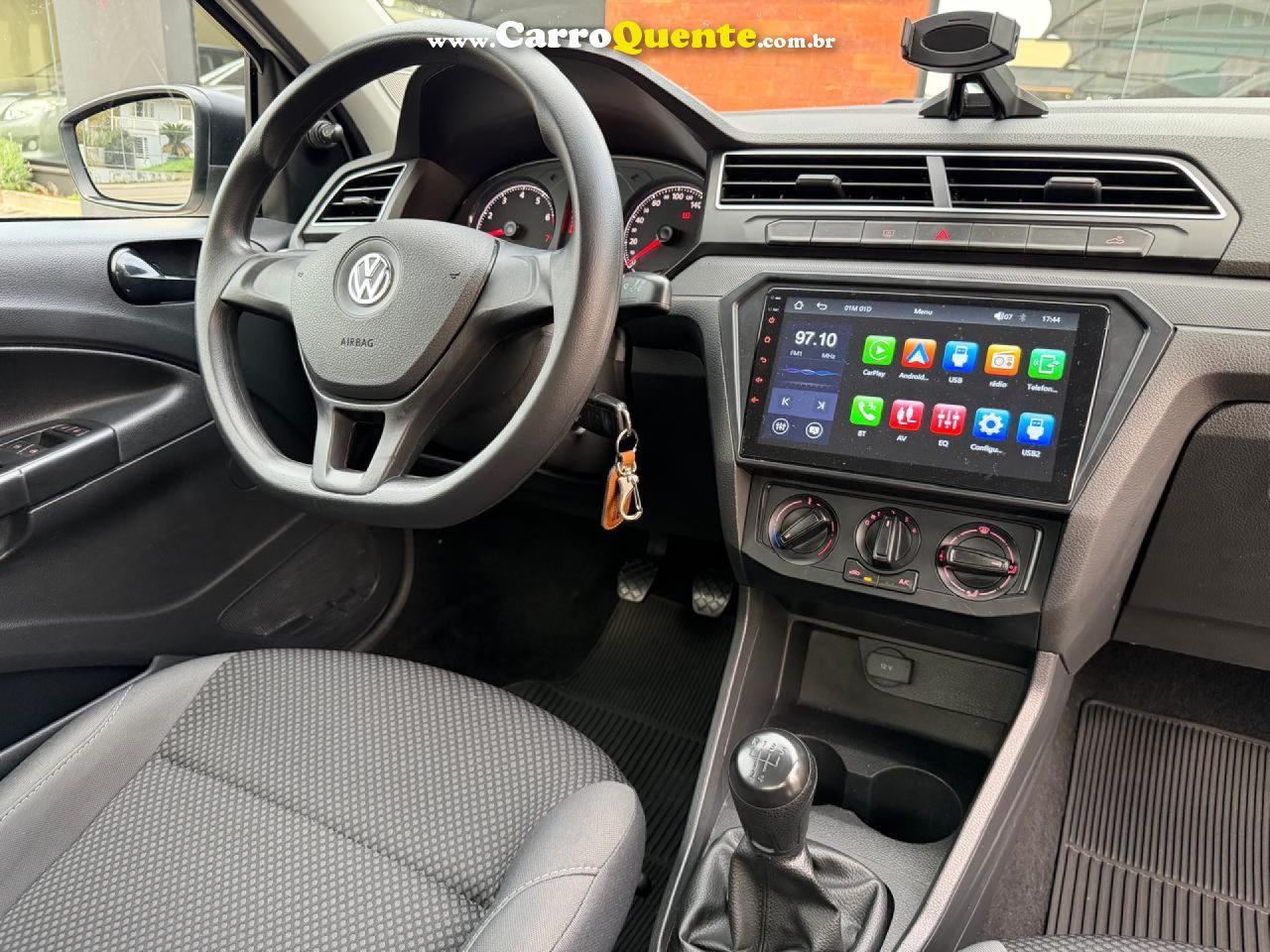 VOLKSWAGEN   SAVEIRO ROBUST 1.6 TOTAL FLEX 8V CD   BRANCO 2020 1.6 FLEX - Loja