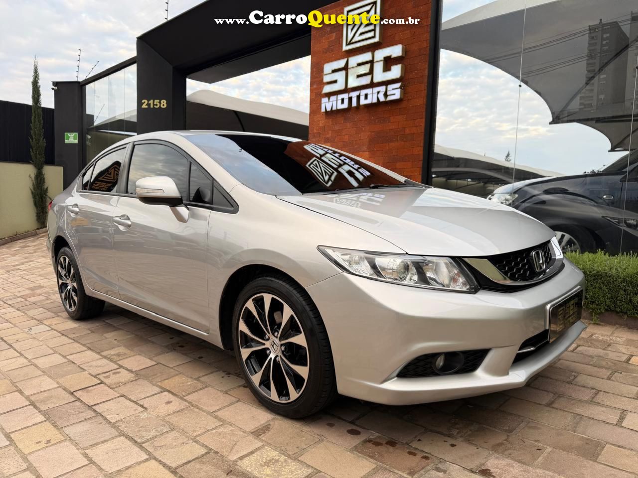 HONDA   CIVIC SEDAN LXR 2.0 FLEXONE 16V AUT. 4P   PRATA 2016 2.0 GASOLINA - Loja