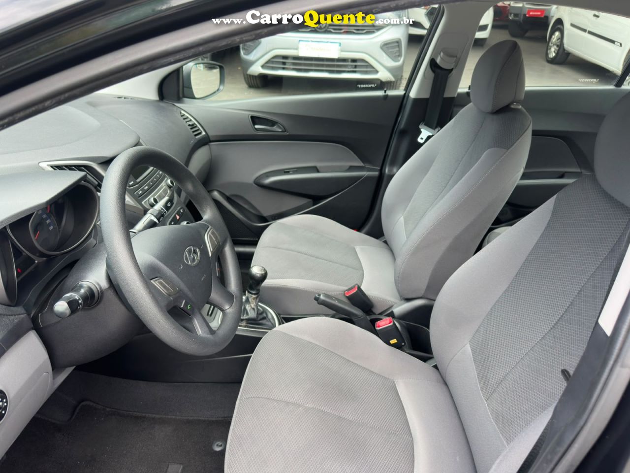 HYUNDAI   HB20S COMFORT PLUS 1.0 TB FLEX 12V MEC.   VERMELHO 2018 1.0 FLEX - Loja