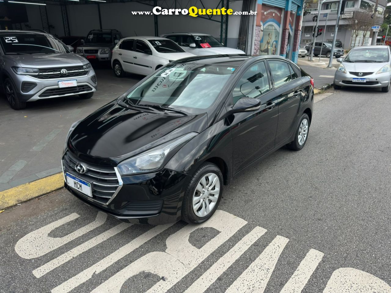 HYUNDAI   HB20S COMFORT PLUS 1.0 TB FLEX 12V MEC.   VERMELHO 2018 1.0 FLEX - Loja
