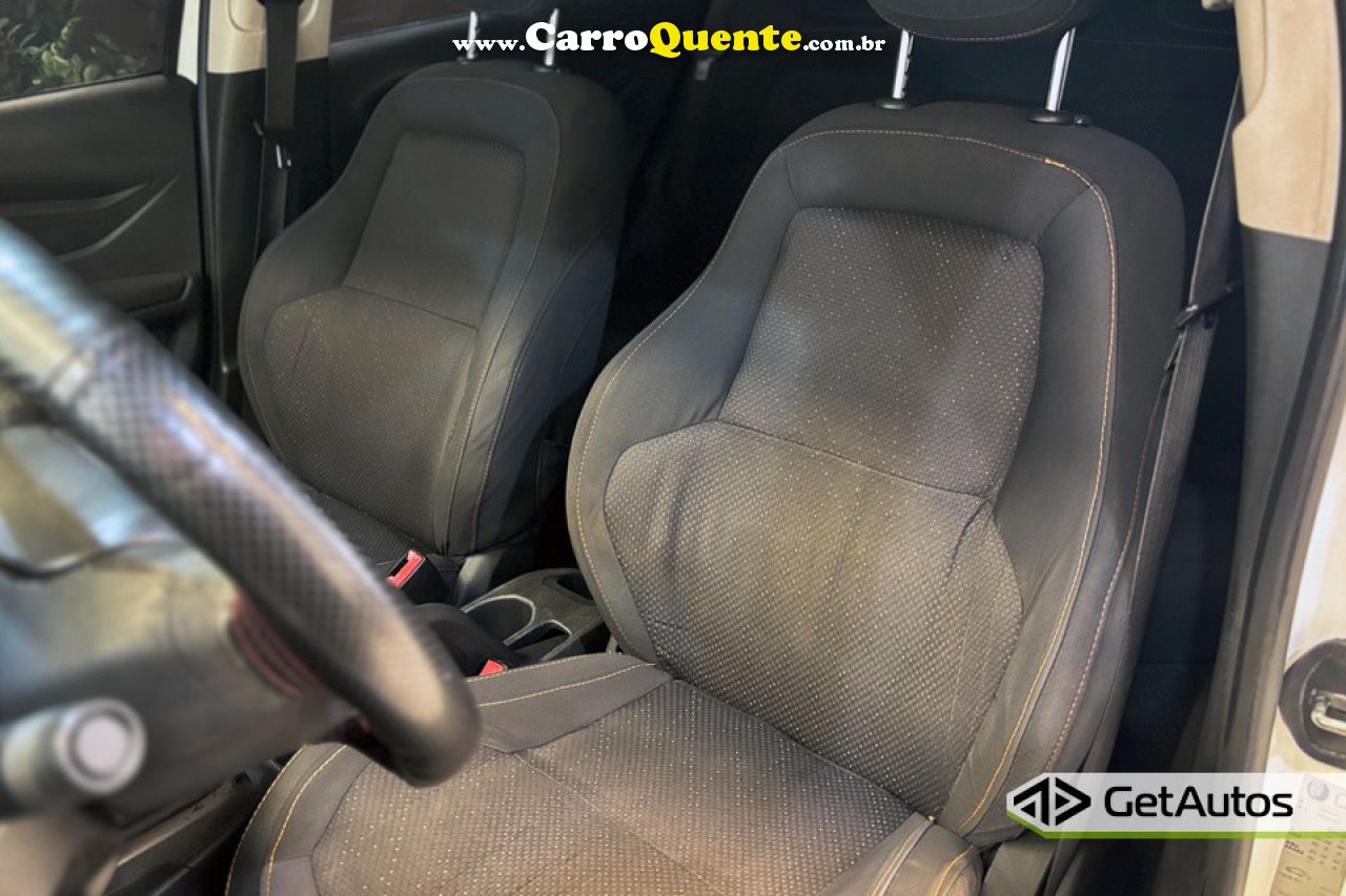 CHEVROLET   ONIX HATCH LT 1.0 8V FLEXPOWER 5P MEC.   BRANCO 2014 1.0 FLEX - Loja