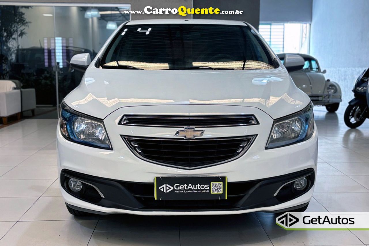 CHEVROLET   ONIX HATCH LT 1.0 8V FLEXPOWER 5P MEC.   BRANCO 2014 1.0 FLEX - Loja