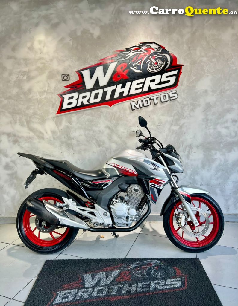 HONDA   TWISTER 250   PRATA 2021 250cc FLEX - Loja