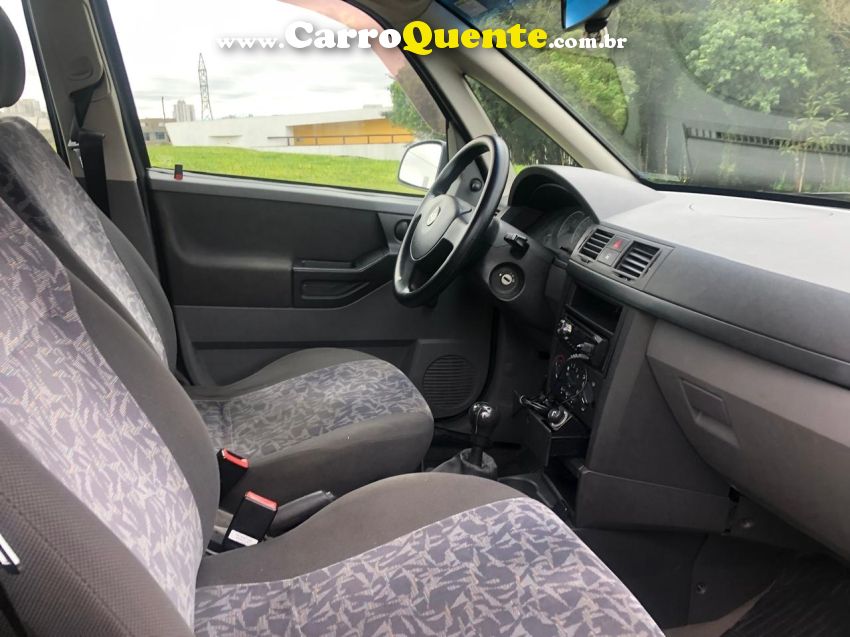 Chevrolet MERIVA 1.8 MPFI 16V GASOLINA 4P MANUAL - Loja