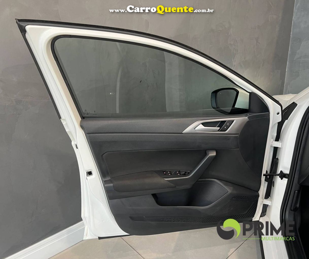 VOLKSWAGEN NIVUS 1.0 200 TSI TOTAL COMFORTLINE 2024 - Loja