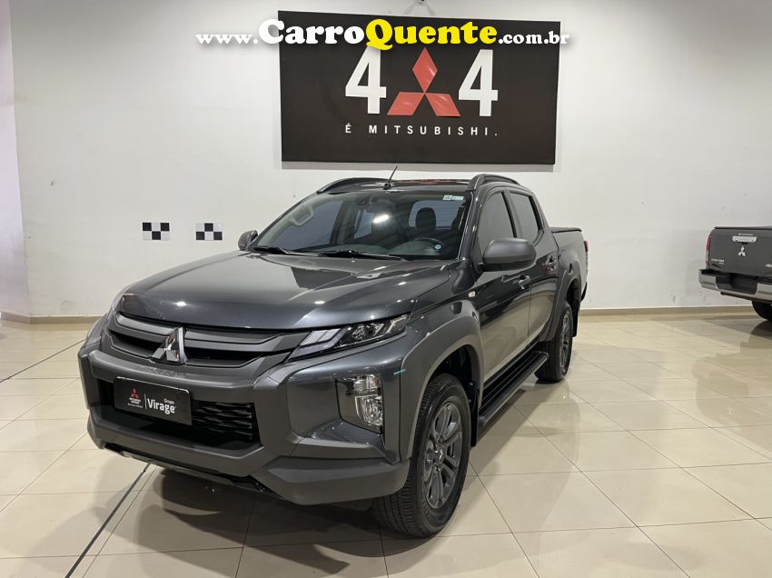 Mitsubishi L200 TRITON 2.4 16V TURBO DIESEL OUTDOOR GLS CD 4X4 AUTOMÁTICO - Loja