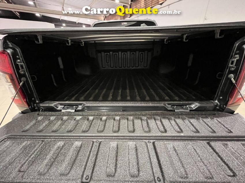Mitsubishi L200 TRITON 2.4 16V TURBO DIESEL OUTDOOR GLS CD 4X4 AUTOMÁTICO - Loja