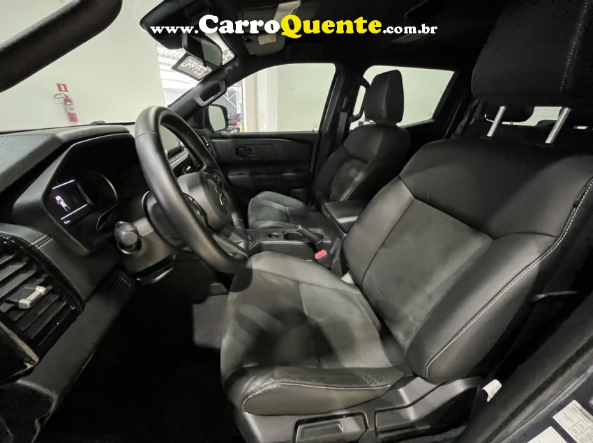 Mitsubishi TRITON 2.4 BITURBO DIESEL CD TARMAC 4X2 AUTOMÁTICO - Loja