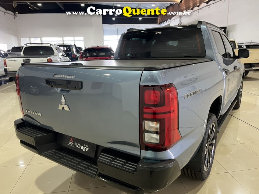 Mitsubishi TRITON 2.4 BITURBO DIESEL CD TARMAC 4X2 AUTOMÁTICO - Loja