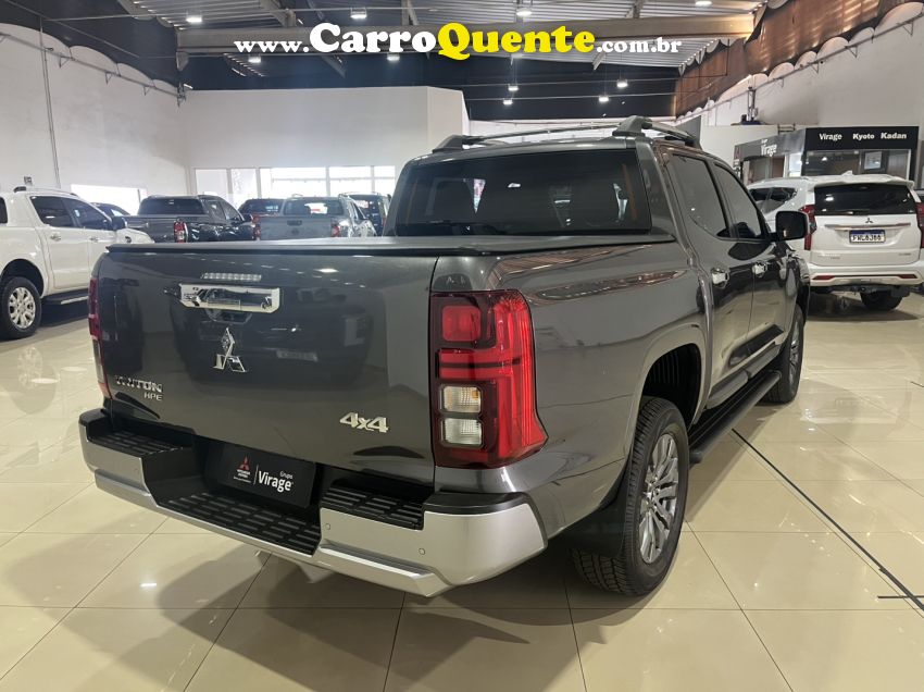 Mitsubishi TRITON 2.4 BITURBO DIESEL CD HPE 4X4 AUTOMÁTICO - Loja