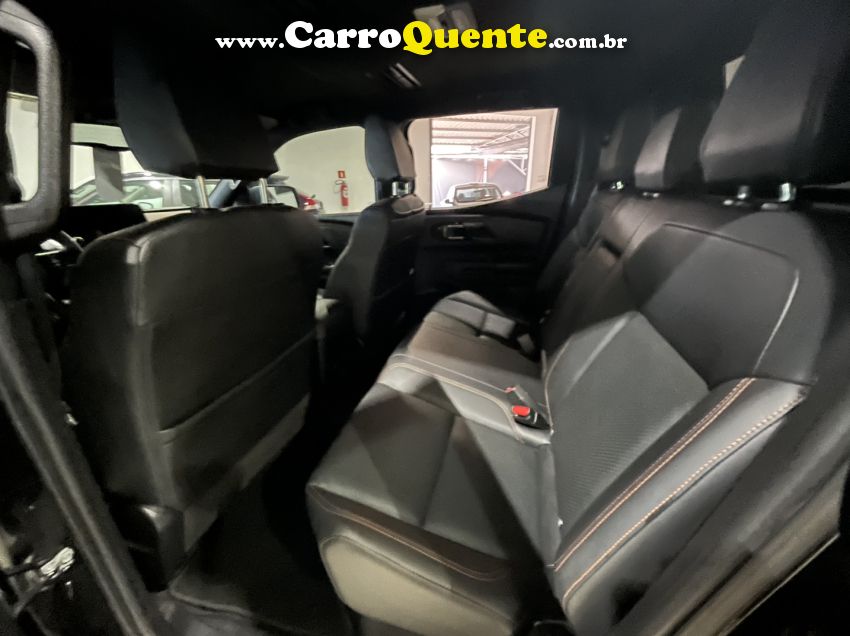 Mitsubishi TRITON 2.4 BITURBO DIESEL CD KATANA 4X4 AUTOMÁTICO - Loja