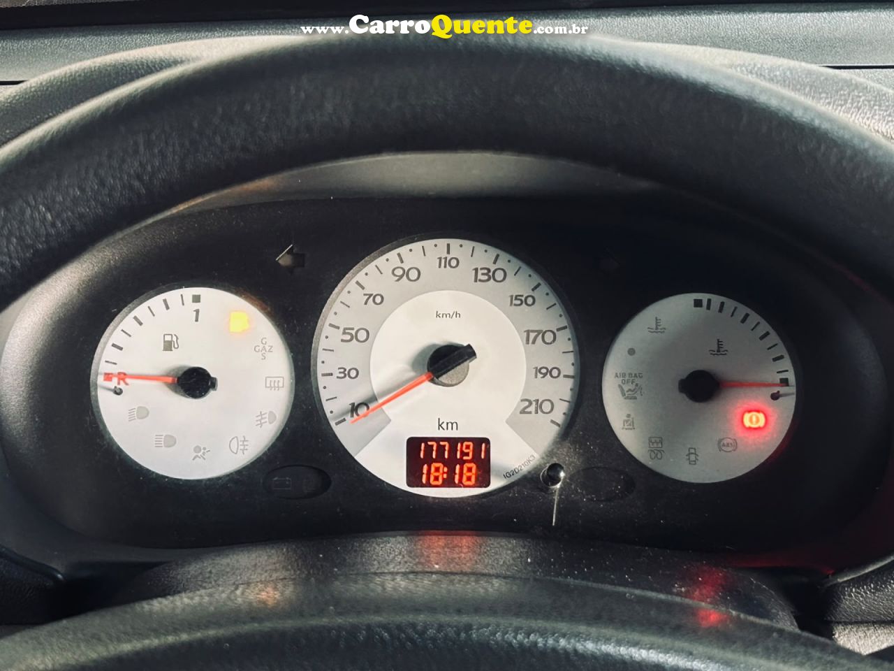 RENAULT   CLIO CAMPUS HI-FLEX 1.0 16V 3P   PRATA 2008 1.0 GASOLINA - Loja