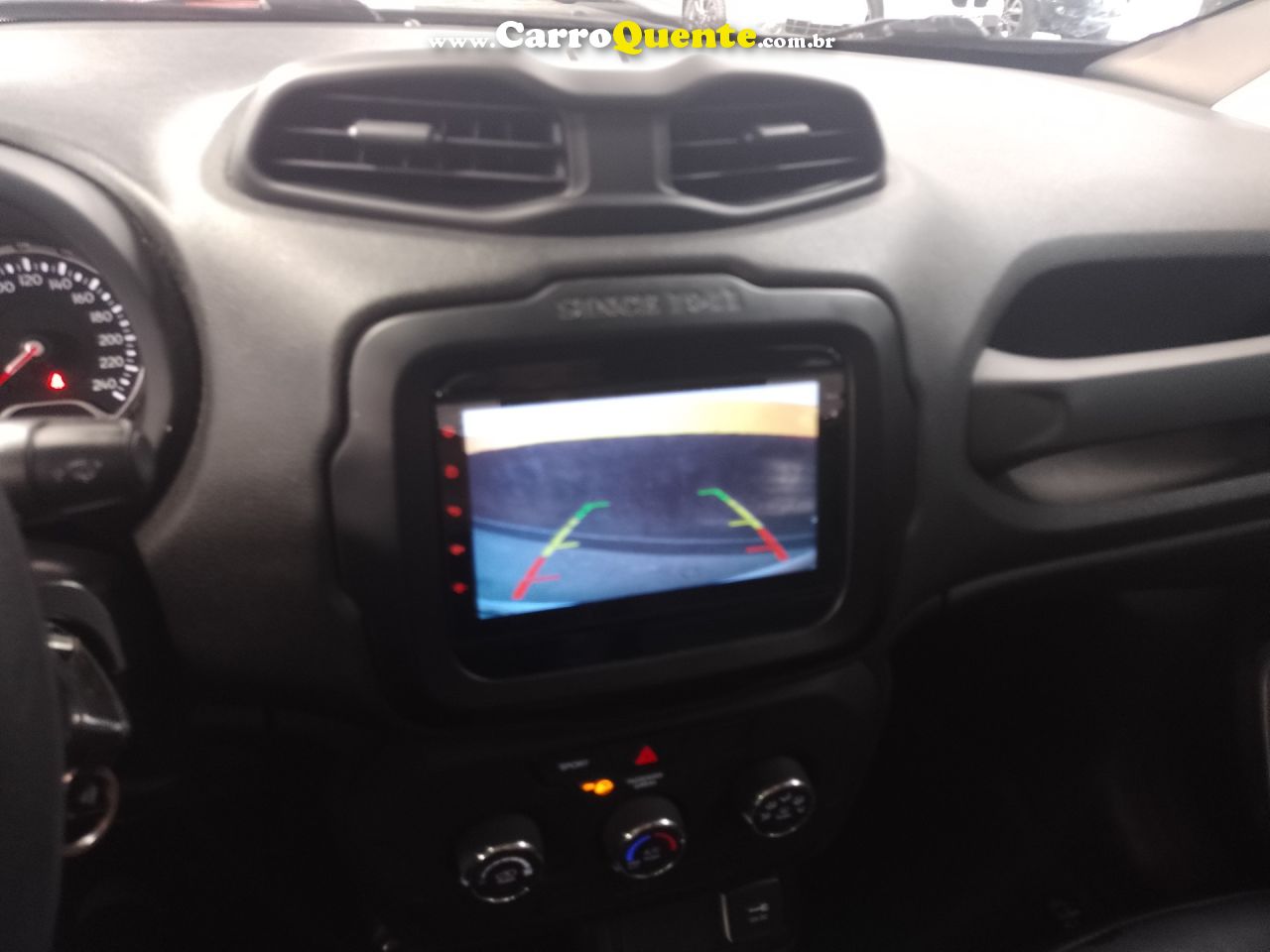 JEEP   RENEGADE1.8 4X2 FLEX 16V AUT.   PRATA 2019 1.8 FLEX - Loja