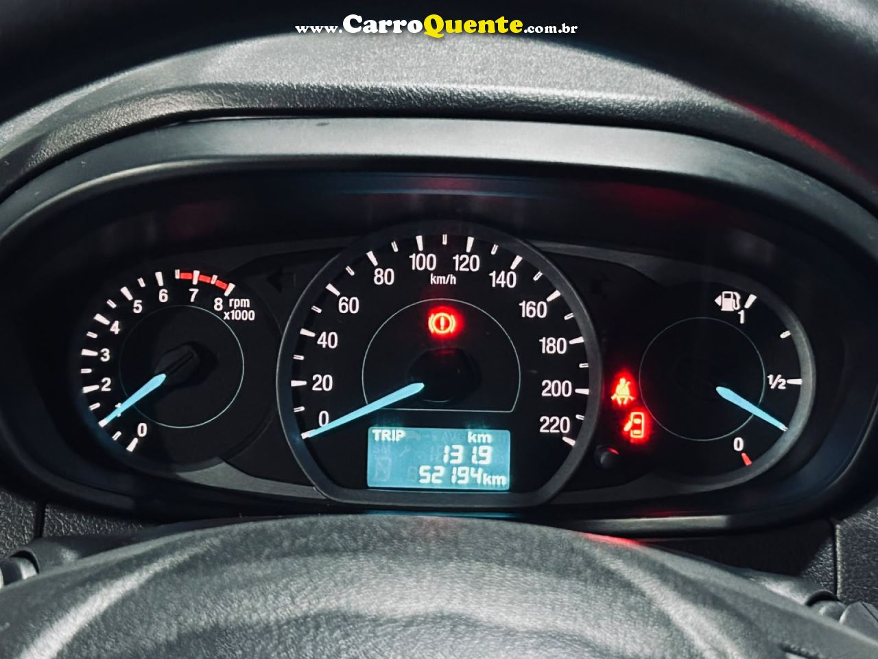 FORD   KA 1.0 SESE PLUS TIVCT FLEX 5P   PRATA 2020 1.0 FLEX - Loja