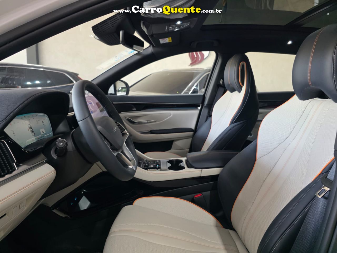 BYD   SONG PLUS PREMIUM 1.5 16V AUT. (HIBRIDO)   BRANCO 2026 1.5 GASOLINA E ELÉTRICO - Loja