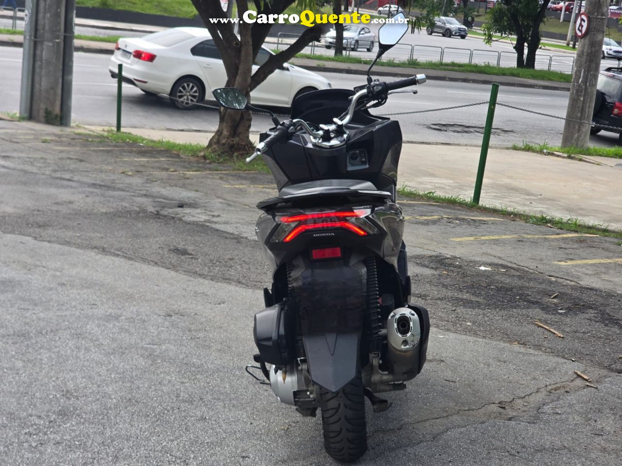 HONDA   PCX 160    CINZA 2023 160cc GASOLINA - Loja