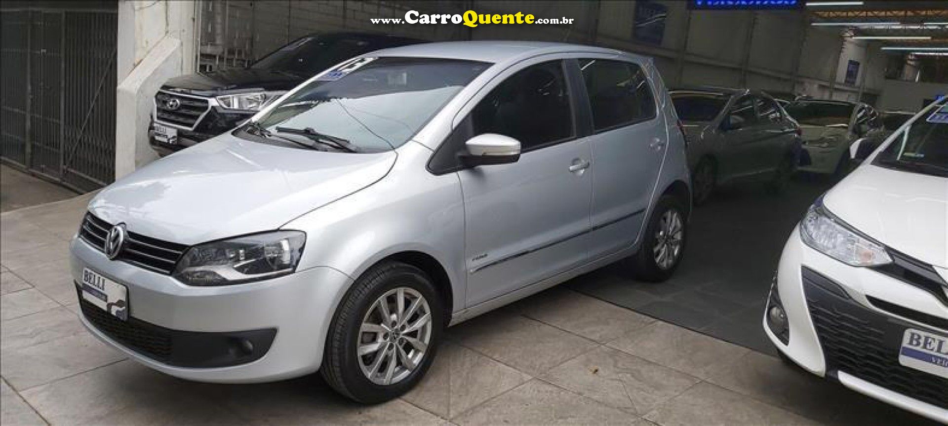 VOLKSWAGEN   FOX PRIMEHGHI. IMOTION 1.6 T.FLEX 8V 5P   PRATA 2013 1.6 FLEX - Loja
