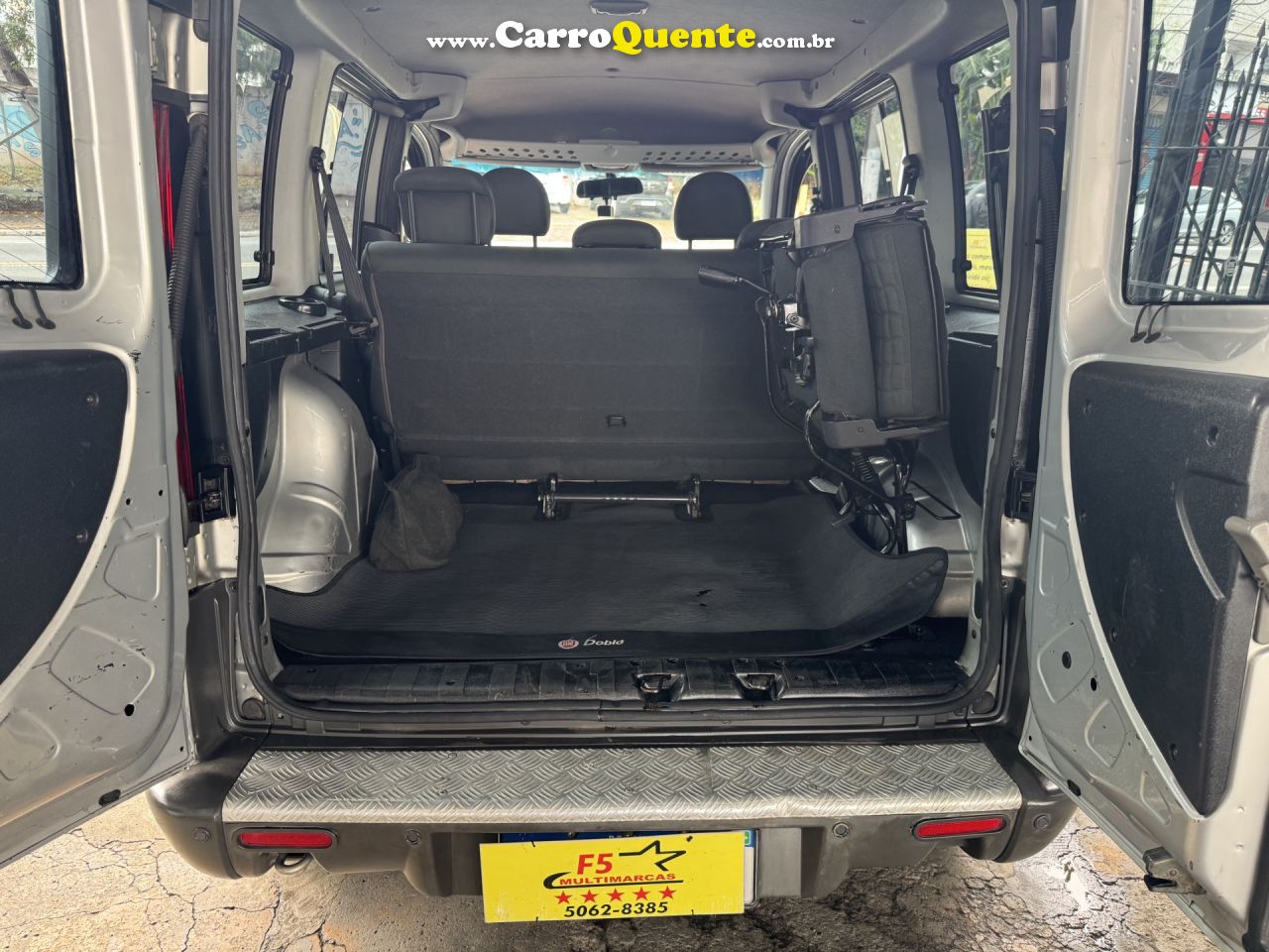FIAT   DOBLO ADVADV TRYONLOCKER 1.8 FLEX   PRATA 2014 1.8 FLEX - Loja