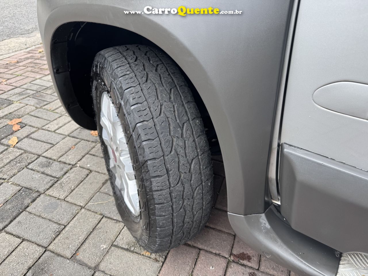 FIAT   DOBLO ADVADV TRYONLOCKER 1.8 FLEX   PRATA 2014 1.8 FLEX - Loja