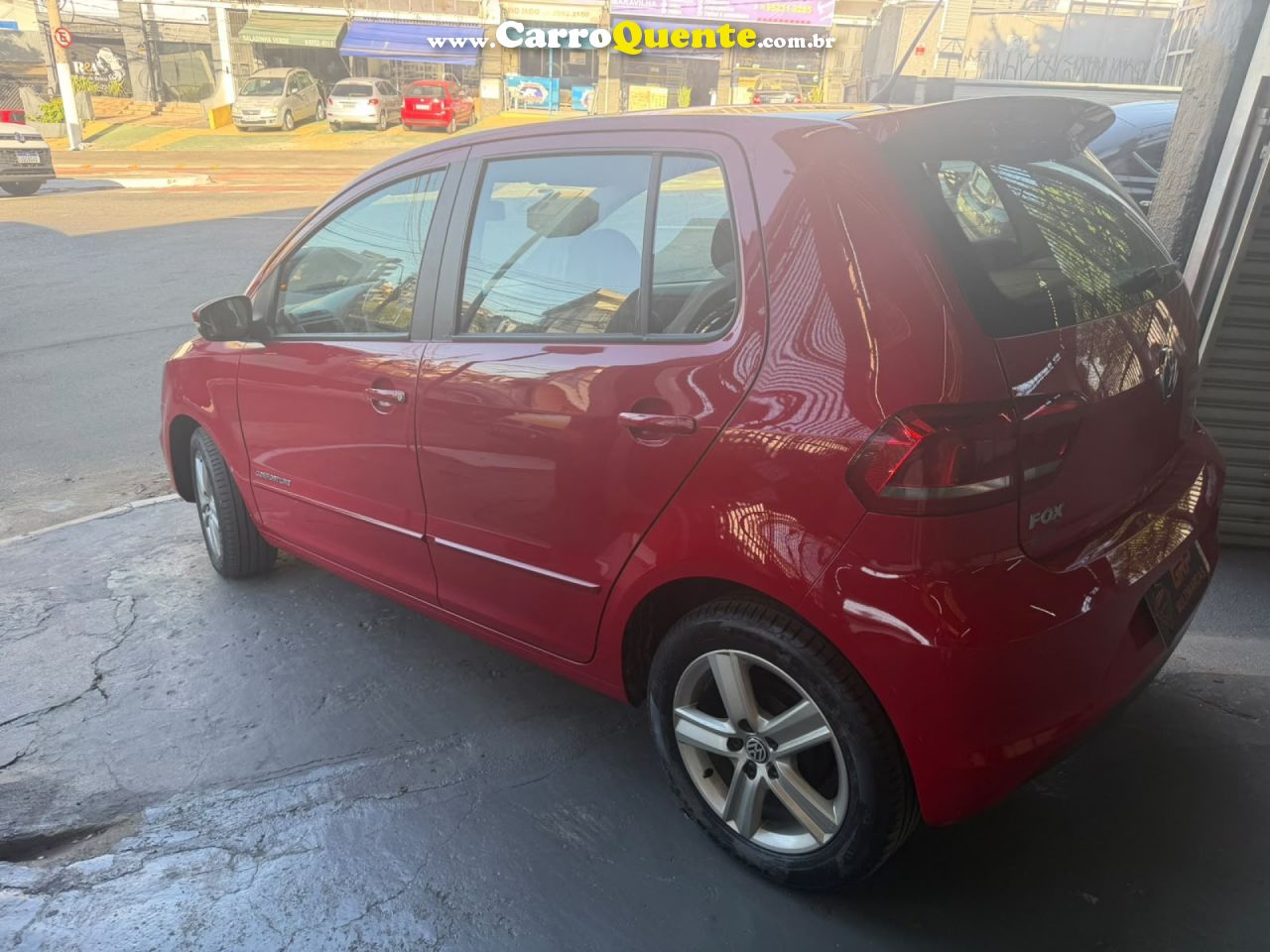VOLKSWAGEN   FOX SELEÇÃO 1.6 TOTAL FLEX 8V 5P   VERMELHO 2014 1.6 FLEX - Loja