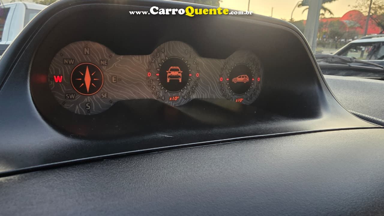 FIAT   PALIO WEEKEND ADVENTURE LOCKER 1.8 FLEX   PRATA 2013 1.8 FLEX - Loja