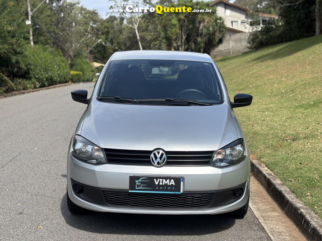 VOLKSWAGEN   FOX 1.6 MI TOTAL FLEX 8V 5P   PRATA 2013 1.6 FLEX - Loja
