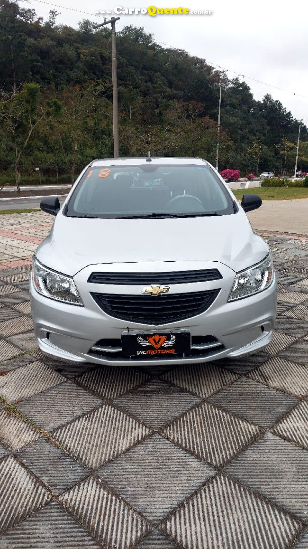 CHEVROLET   ONIX HATCH JOY 1.0 8V FLEX 5P MEC.   PRATA 2018 1.0 FLEX - Loja