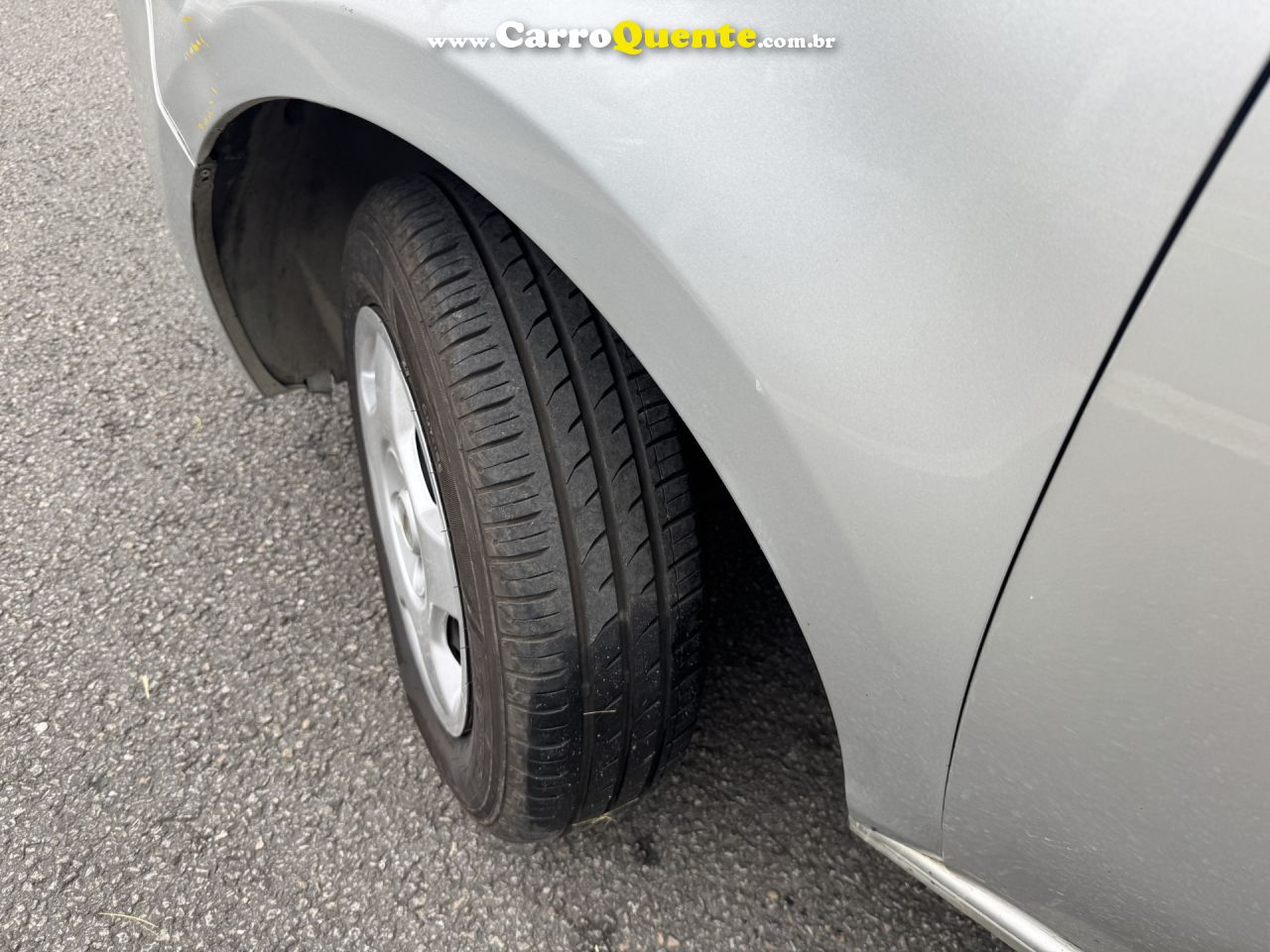 CHEVROLET   MONTANA LS 1.4 ECONOFLEX 8V 2P   PRATA 2013 1.4 FLEX - Loja
