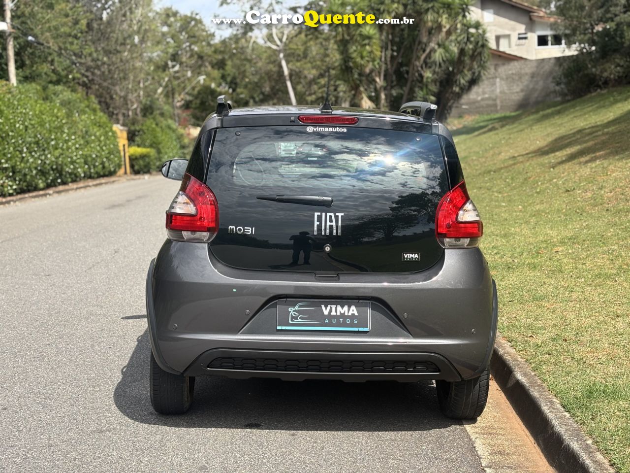 FIAT   MOBI TREKKING 1.0 FLEX 5P.   CINZA 2023 1.0 FLEX - Loja