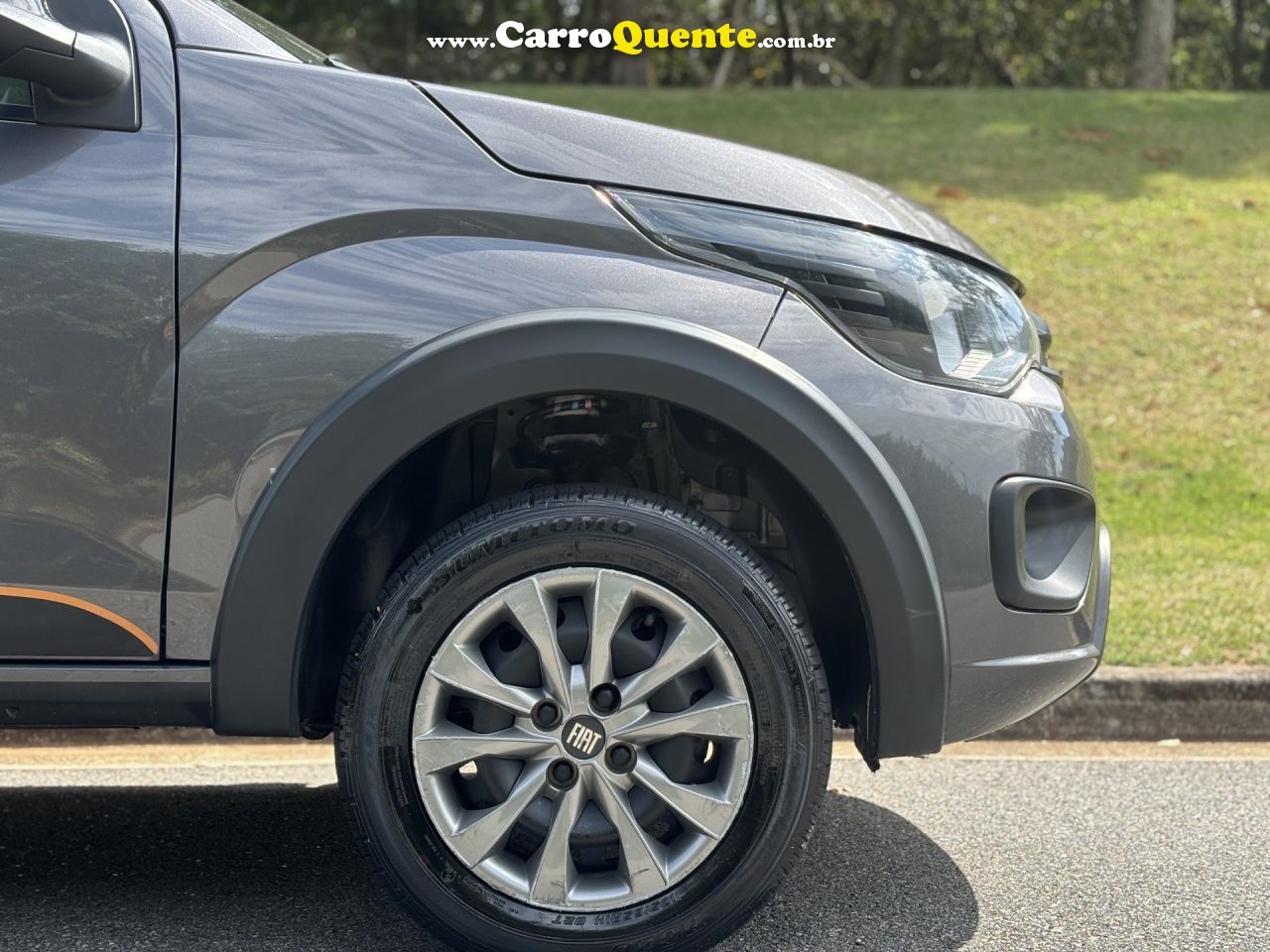 FIAT   MOBI TREKKING 1.0 FLEX 5P.   CINZA 2023 1.0 FLEX - Loja
