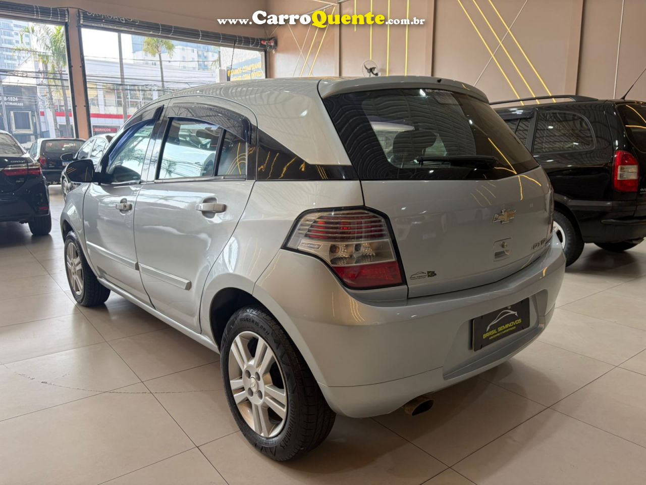 CHEVROLET   AGILE LTZ   PRATA 2013 1.4 FLEX - Loja