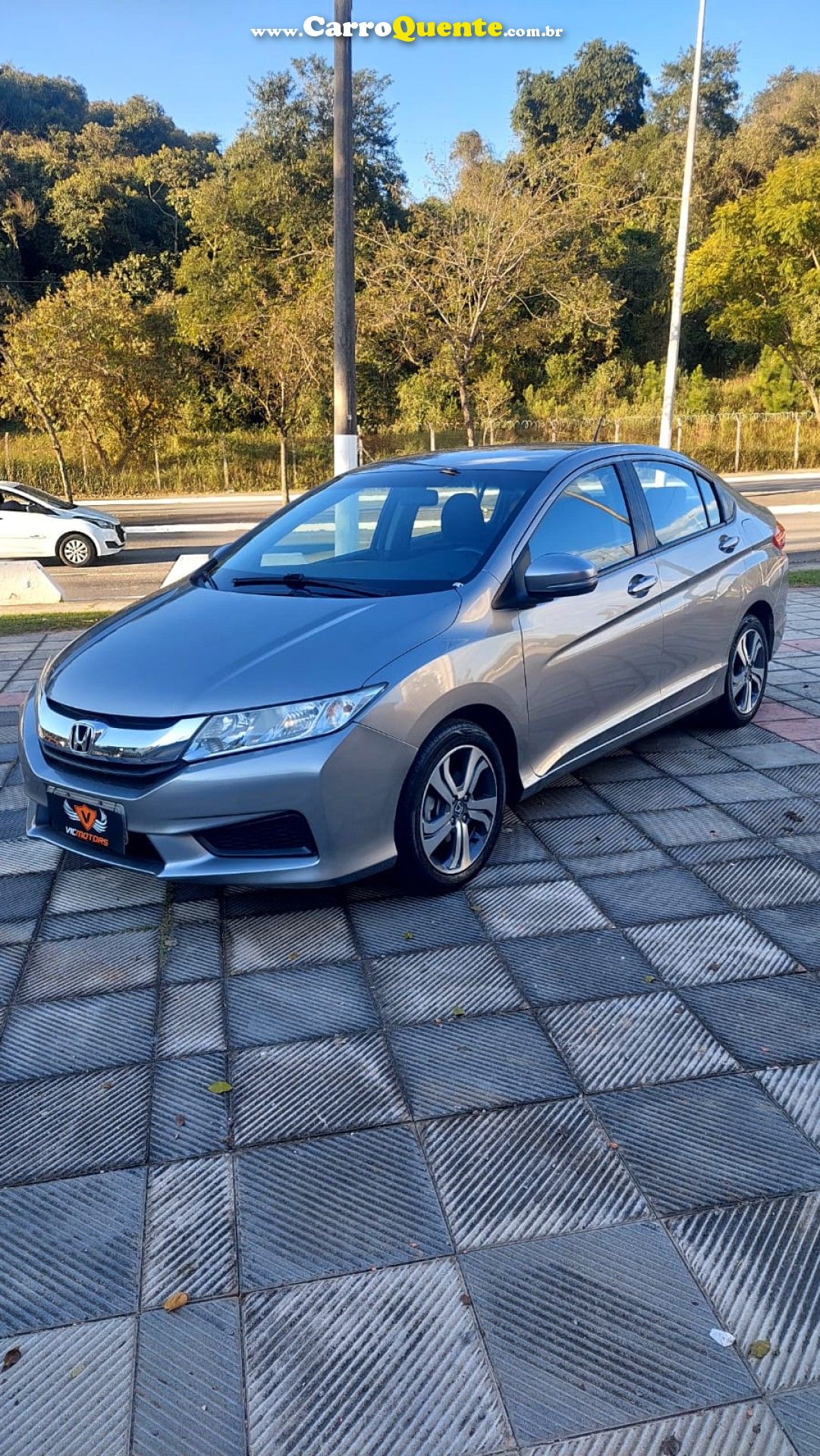HONDA   CITY SEDAN LX 1.5 FLEX 16V 4P AUT.   PRATA 2015 1.5 FLEX - Loja