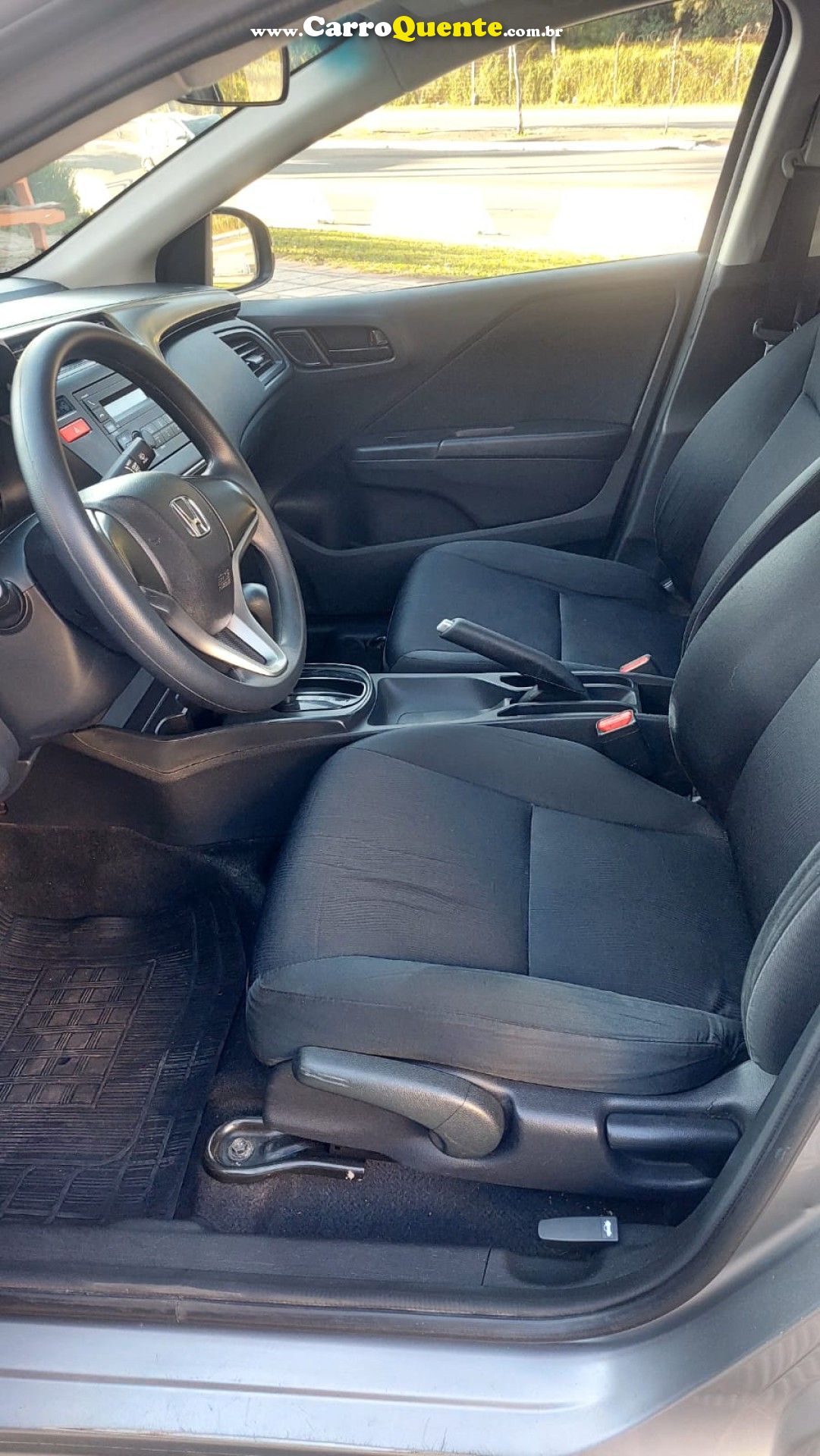 HONDA   CITY SEDAN LX 1.5 FLEX 16V 4P AUT.   PRATA 2015 1.5 FLEX - Loja