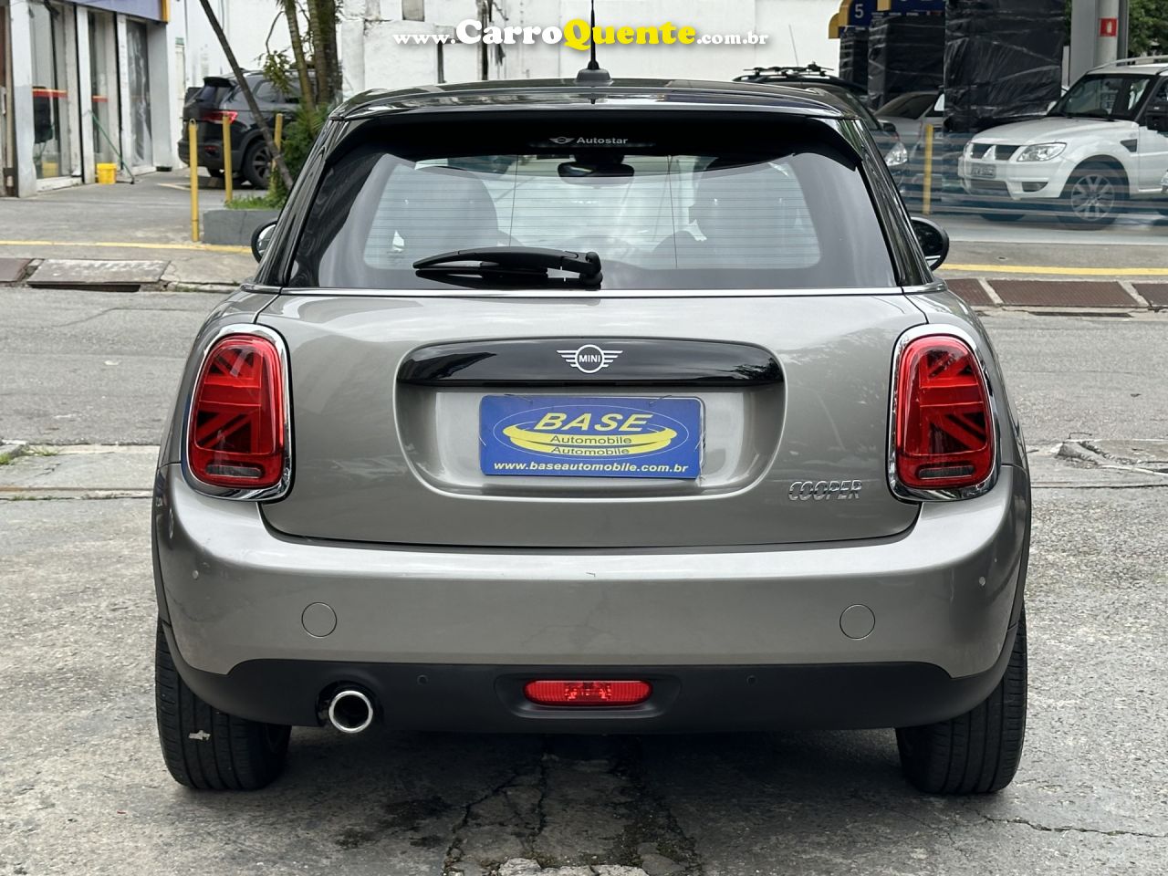 MINI   COOPER 1.5 TURBO 12V 5P AUT.   CINZA 2019 1.5 T GASOLINA - Loja
