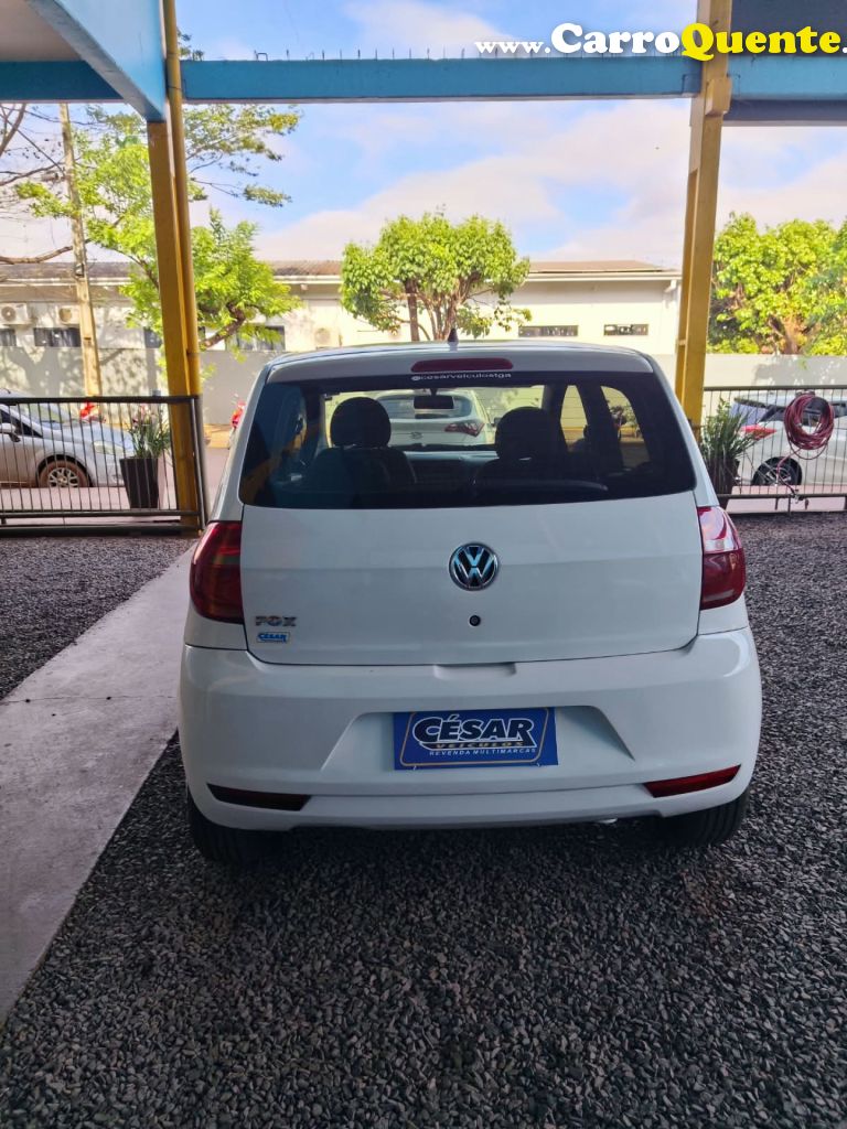 VOLKSWAGEN   FOX 1.0 MI TOTAL FLEX 8V 5P   BRANCO 2013 1.0 FLEX - Loja