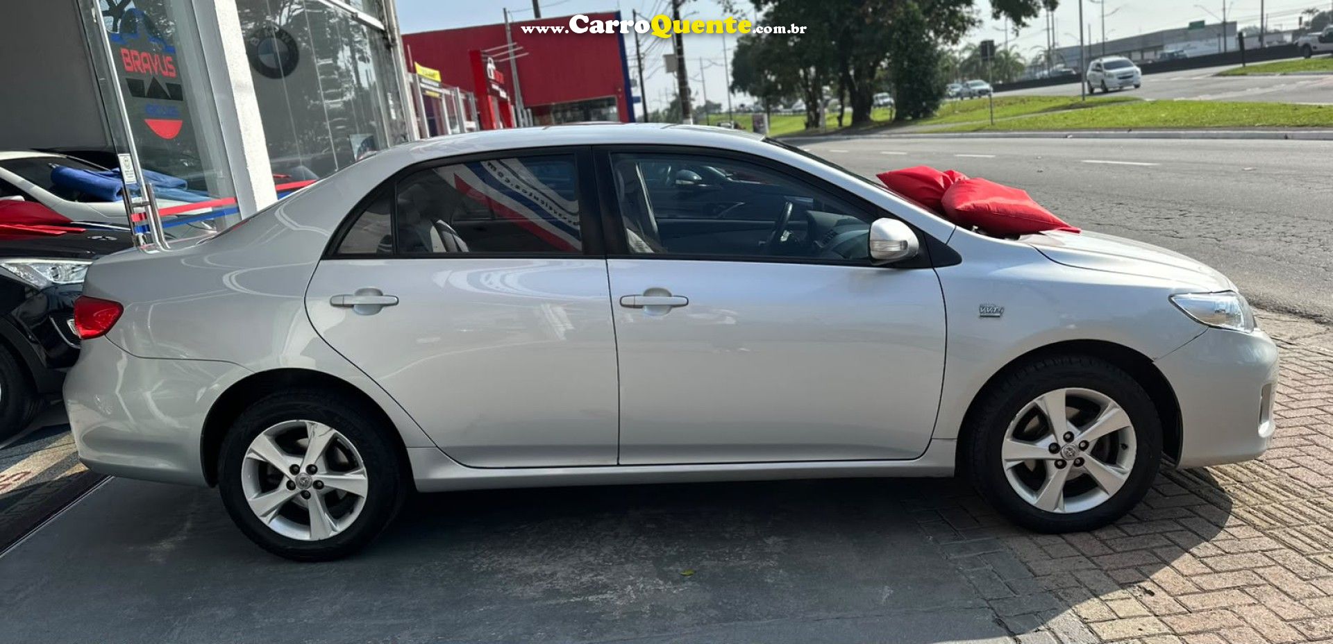 TOYOTA   COROLLA XEI 2.0 FLEX 16V AUT.   PRATA 2012 2.0 FLEX - Loja