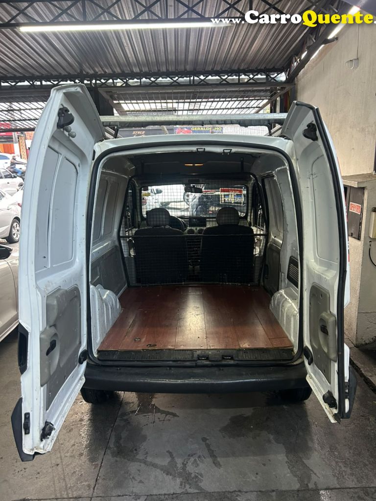 RENAULT   KANGOO EXPRESS HI-FLEX 1.6 16V   BRANCO 2014 1.6 FLEX - Loja