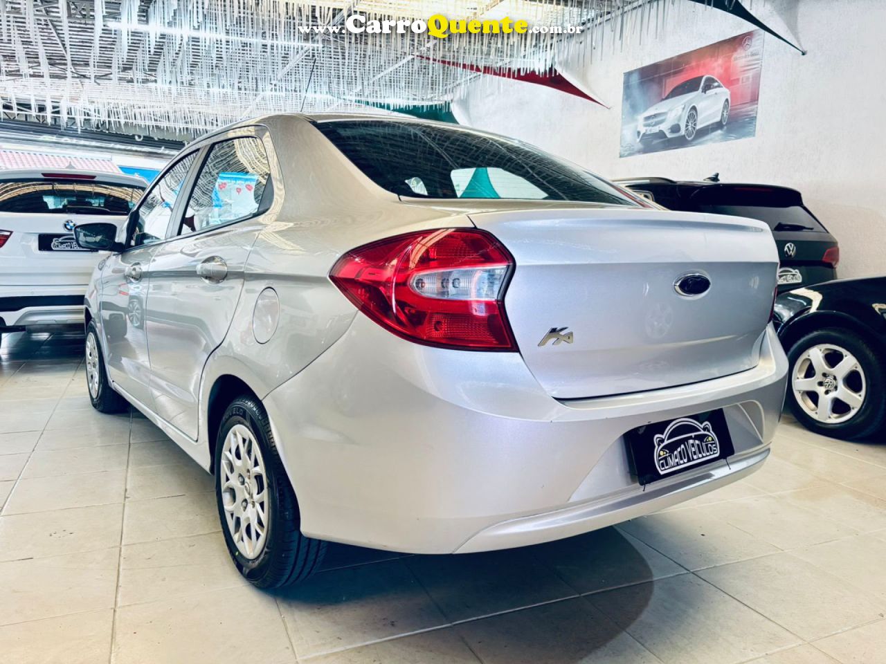 FORD   KA+ SEDAN 1.0 SESE PLUS TIVCT FLEX 4P   PRATA 2018 1.0 FLEX - Loja