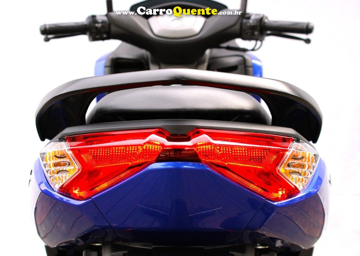 YAMAHA NMAX CONNECTED 160 ABS 2024 - Loja