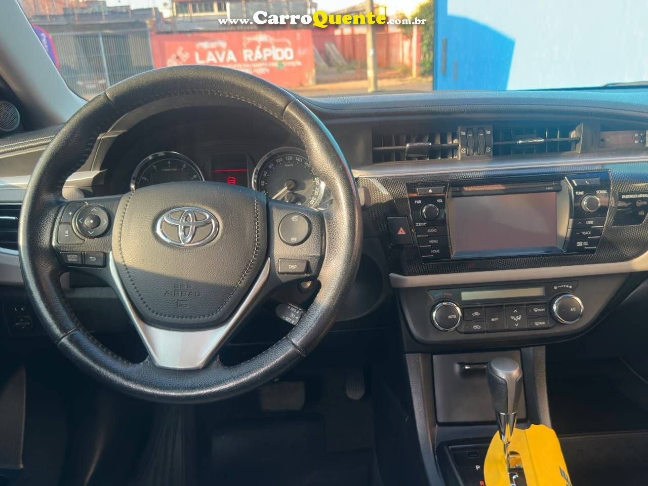 TOYOTA COROLLA 2.0 XEI 2015 - Loja