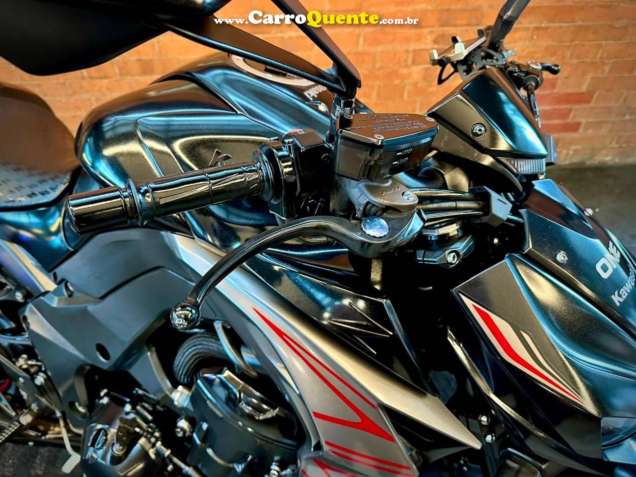 KAWASAKI Z1000 ABS 2020 - Loja