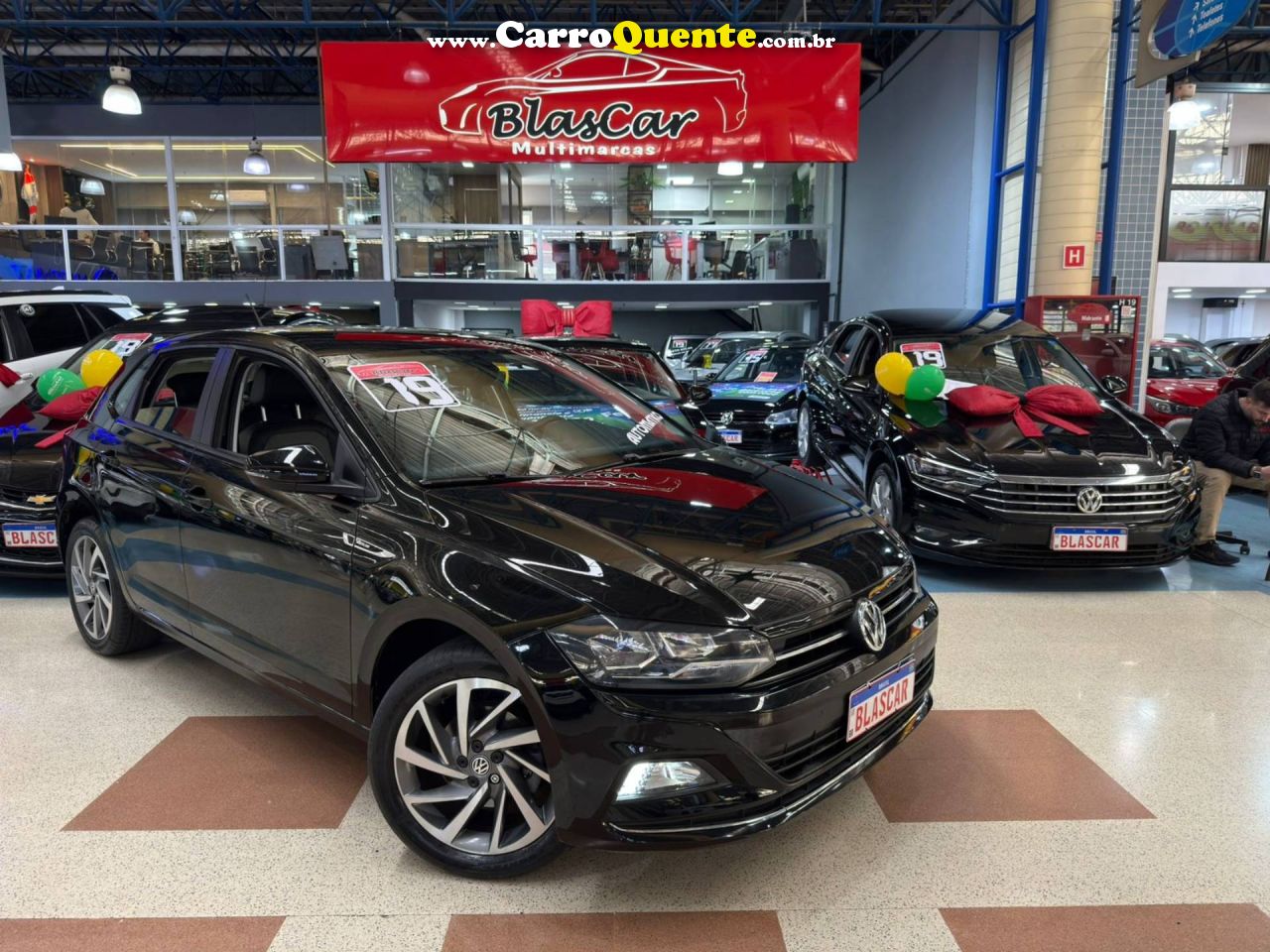 VOLKSWAGEN POLO 1.0 200 TSI HIGHLINE 2019 - Loja