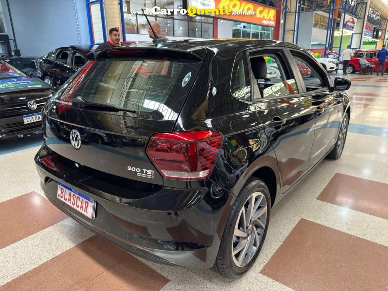 VOLKSWAGEN POLO 1.0 200 TSI HIGHLINE 2019 - Loja
