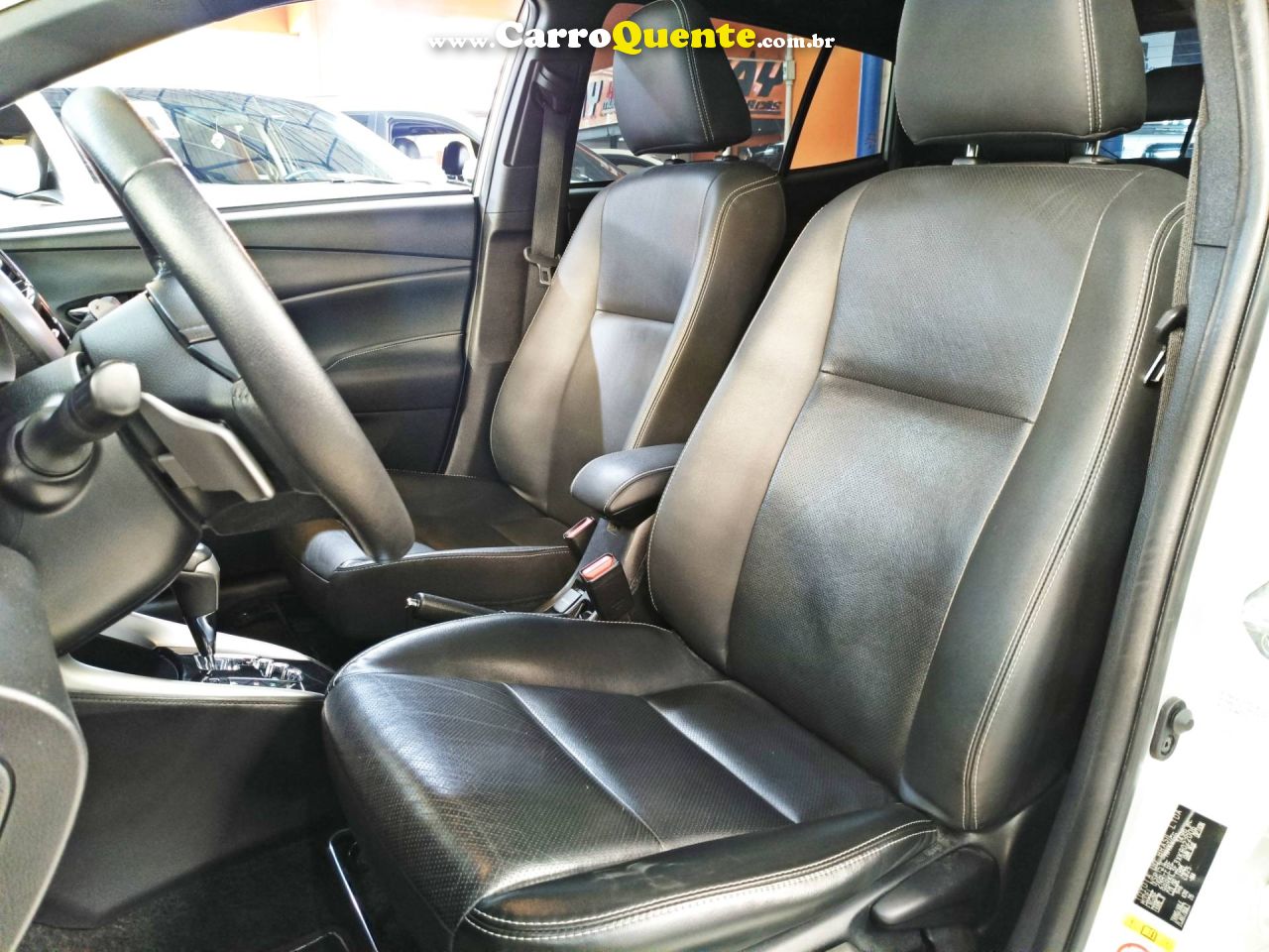 TOYOTA YARIS 1.5 HB XLS 16V 2019 - Loja