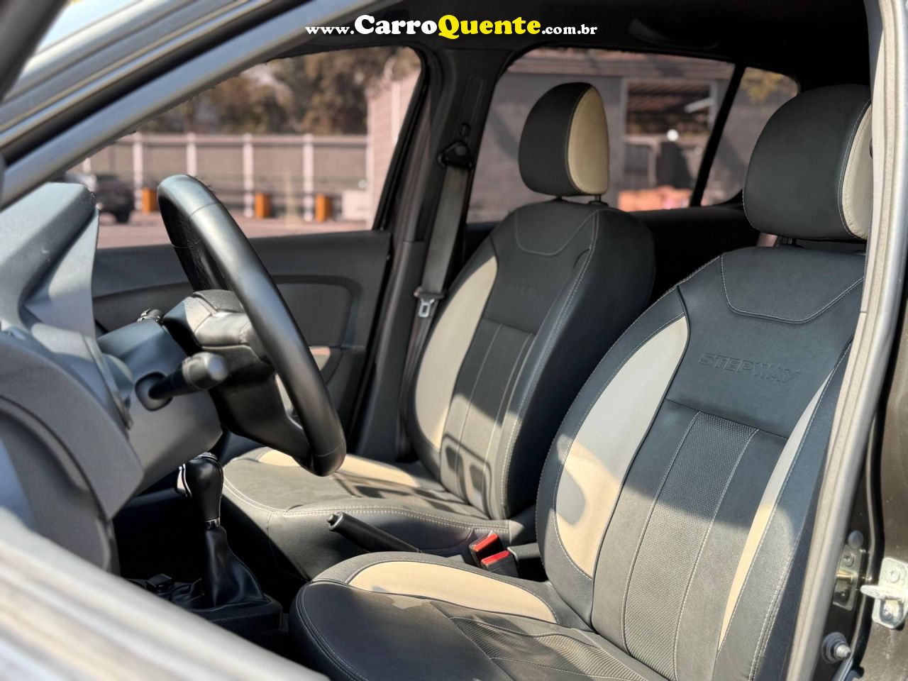 RENAULT SANDERO STEPWAY 1.6 16V SCE ICONIC 2022 - Loja