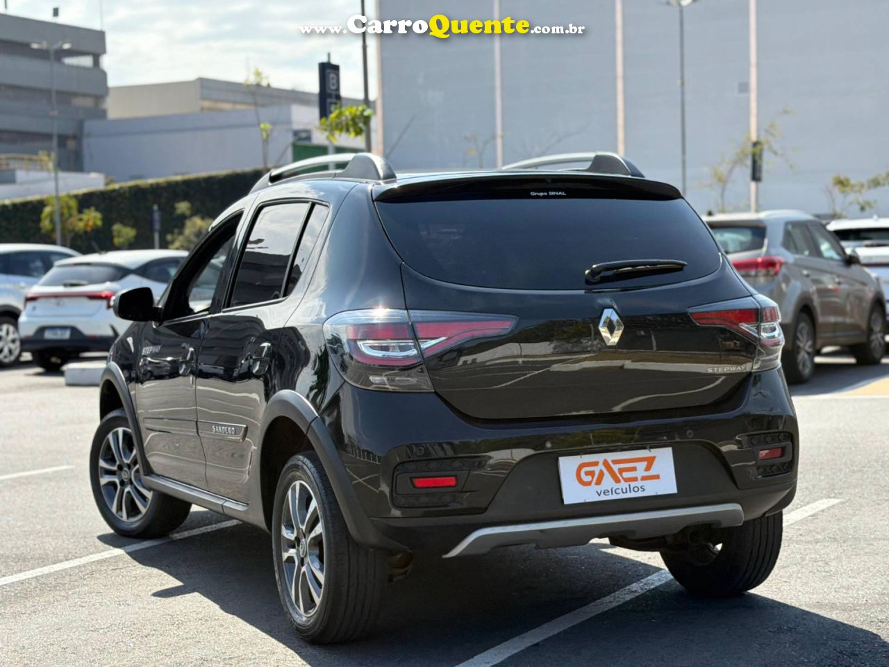 RENAULT SANDERO STEPWAY 1.6 16V SCE ICONIC 2022 - Loja