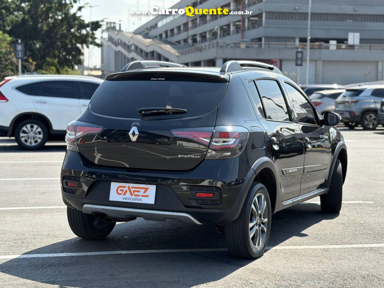 RENAULT SANDERO STEPWAY 1.6 16V SCE ICONIC 2022 - Loja
