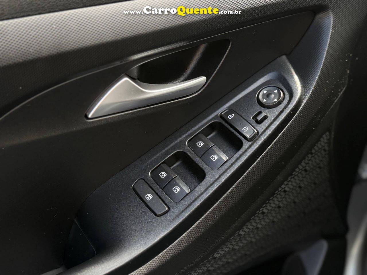 HYUNDAI CRETA 1.0 TGDI COMFORT PLUS 2025 - Loja