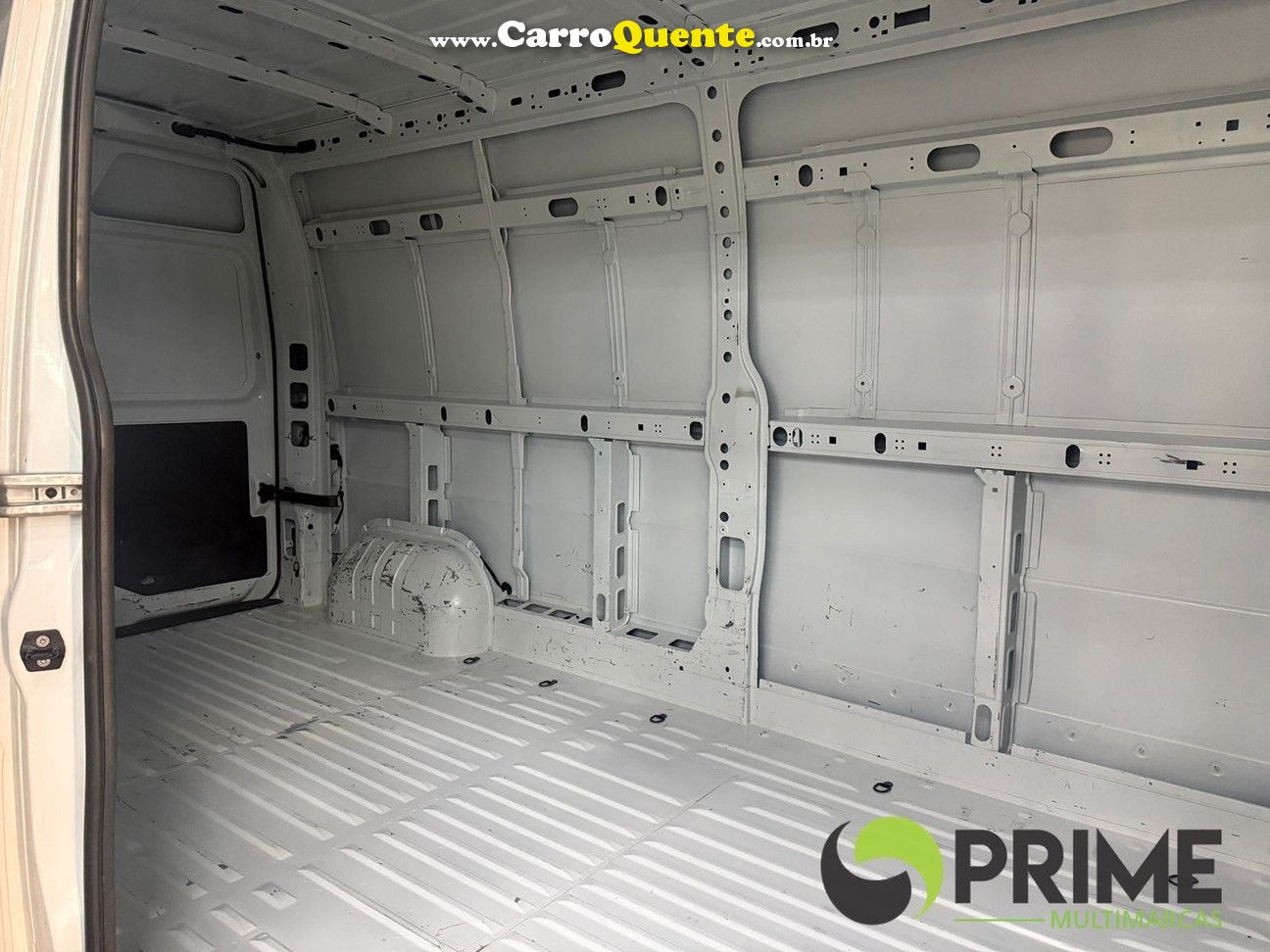 RENAULT MASTER 2.3 DCI EXTRA FURGAO L3H2 2024 - Loja