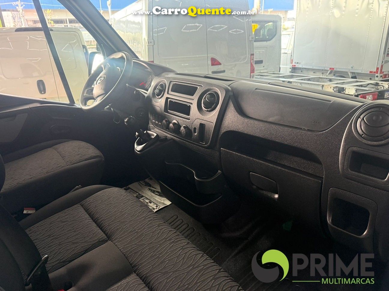 RENAULT MASTER 2.3 DCI EXTRA FURGAO L3H2 2024 - Loja